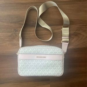 MICHAEL Michael Kors Kenly crossbody bag